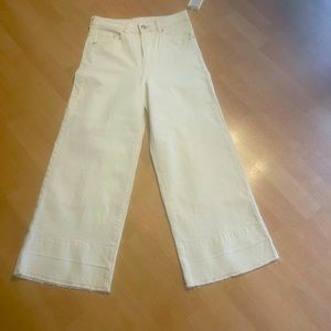 H&M wide-leg frayed hem jeans Size 28